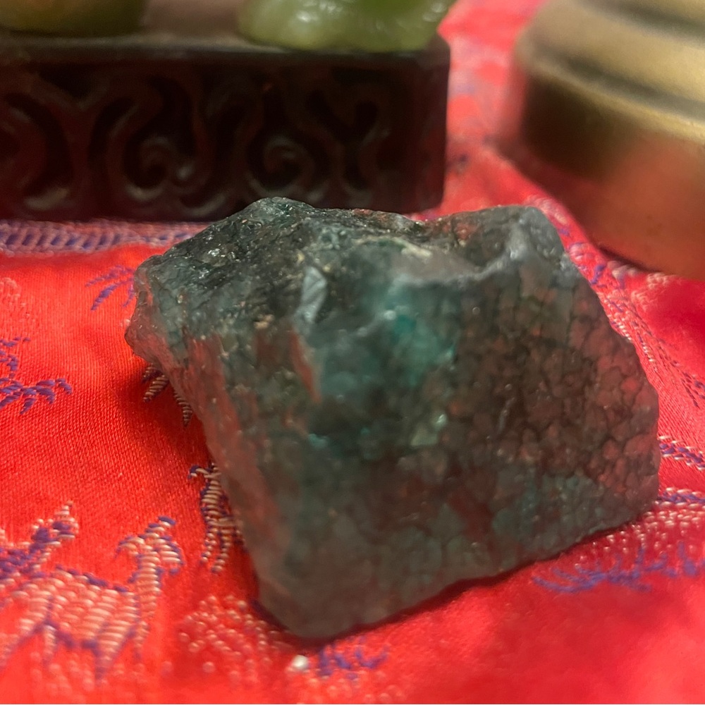 245.00ct Green Spinel rough